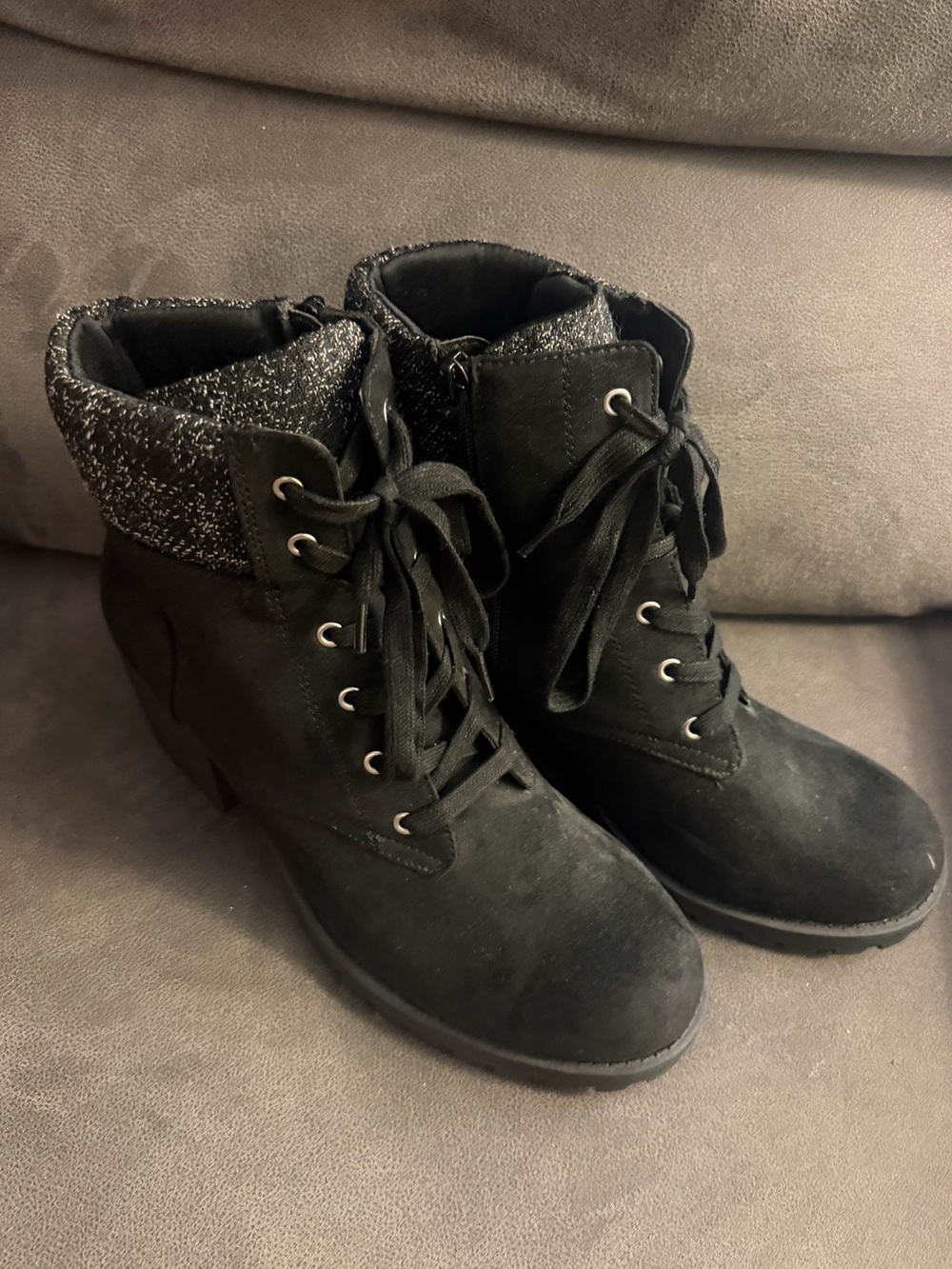Sun + Stone Romina lace-up booties in black with a knit collar detail Size 10